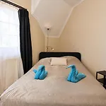 Πανσιόν Marina Panzio 3*