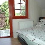 Marina Panzio Πανσιόν 3*