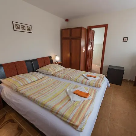 Marina Panzio Guest house *