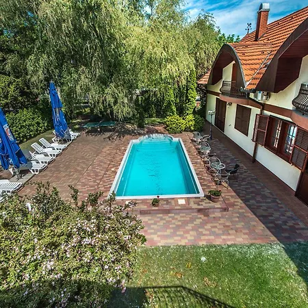 Guest house Marina Panzio Siofok